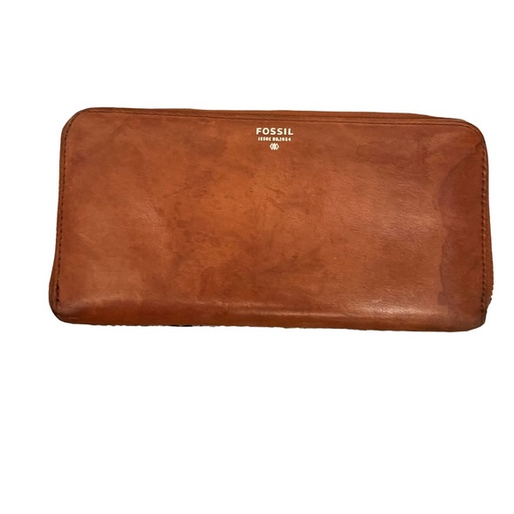 Fossil Handbags - Fossil Brown Leather Zip-Around Wallet | RFID | Large Continental‎ Style